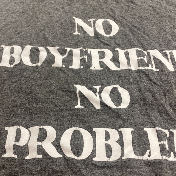 No boyfriend No problem - Picture 2 of 4